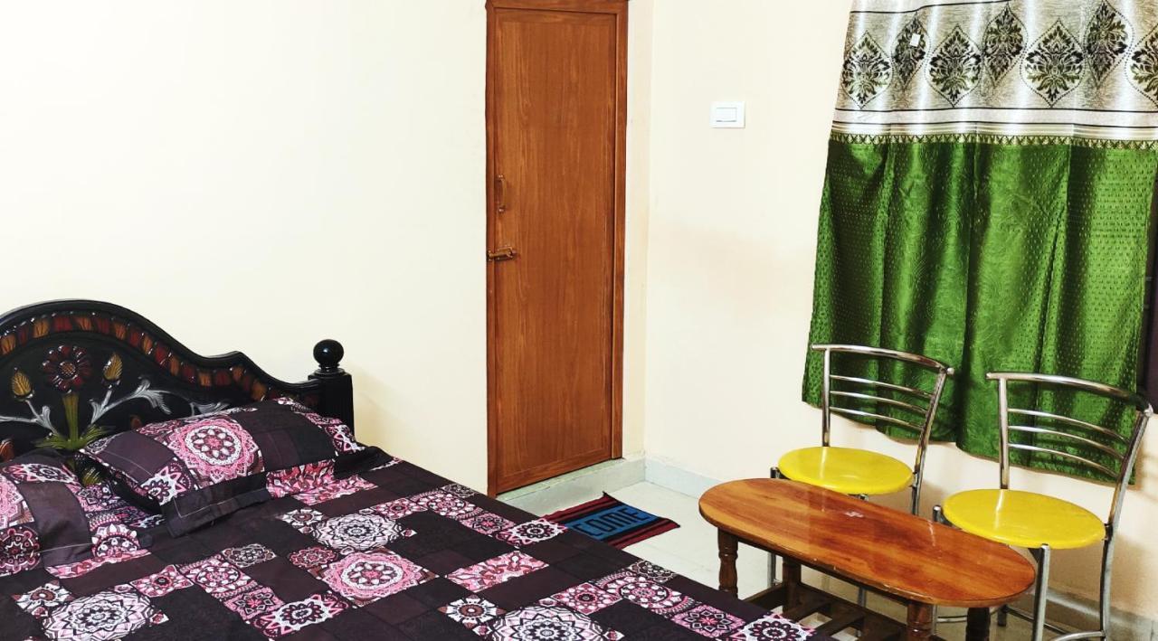 Вілла Mount View Residency Tiruttani Thiruttani Екстер'єр фото
